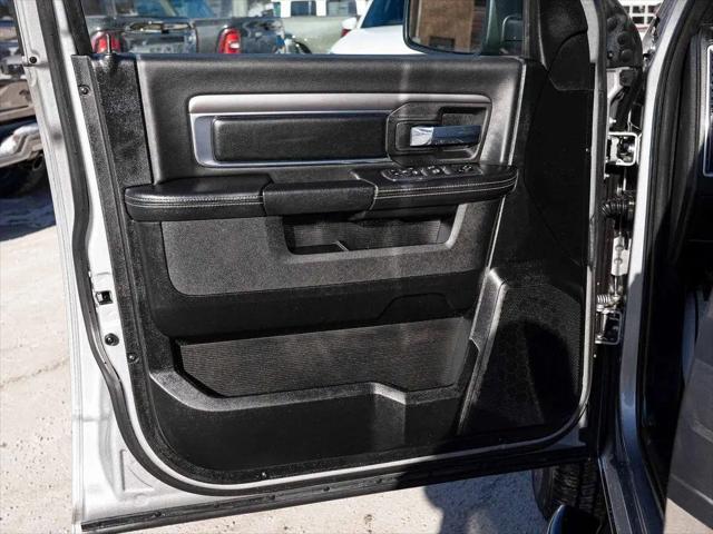 2022 Ram 1500 Classic Warlock Quad Cab 4x4 6'4" Box