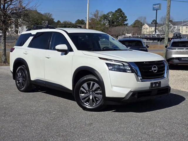 2024 Nissan Pathfinder SV FWD