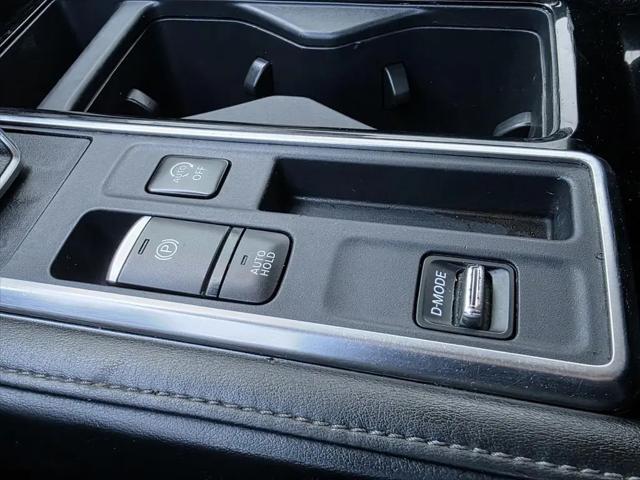 2024 Nissan Pathfinder SV FWD