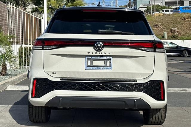 2026 Volkswagen Tiguan SE R-Line Black