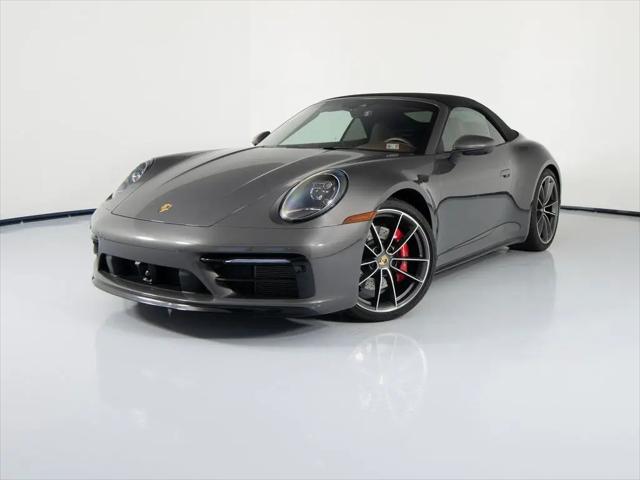 2023 Porsche 911 Carrera 4S Cabriolet