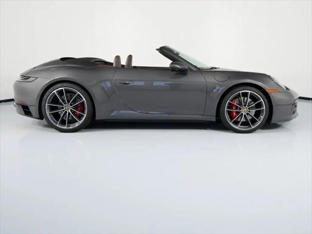2023 Porsche 911 Carrera 4S Cabriolet