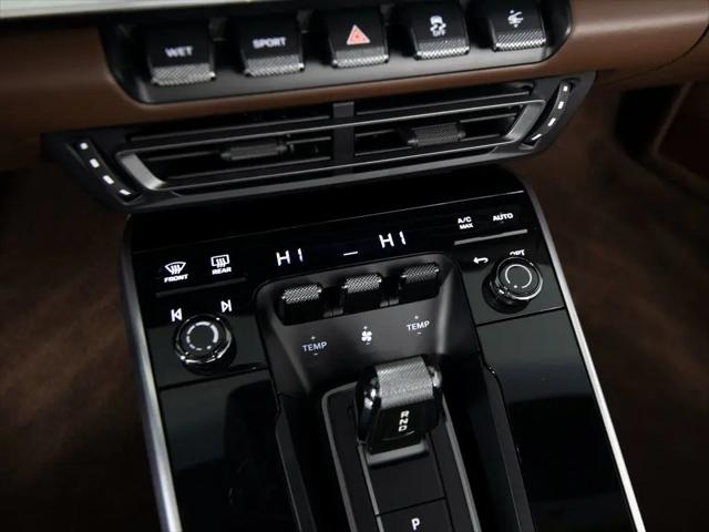 2023 Porsche 911 Carrera 4S Cabriolet