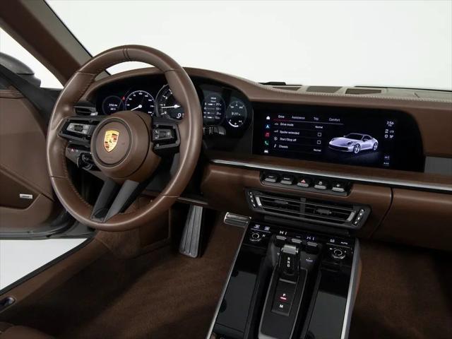 2023 Porsche 911 Carrera 4S Cabriolet