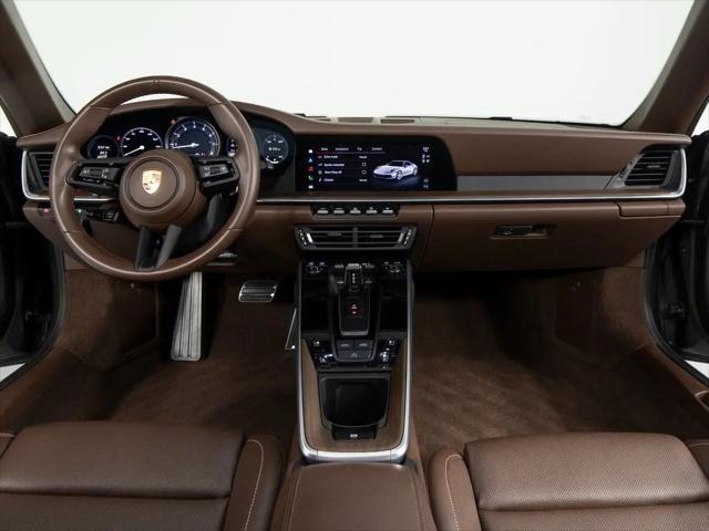 2023 Porsche 911 Carrera 4S Cabriolet