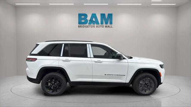 2026 Jeep Grand Cherokee Altitude 4x4