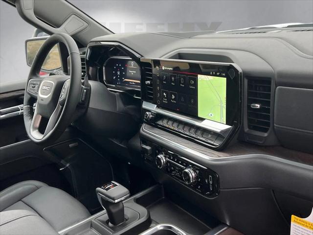 2026 GMC Sierra 1500 Crew Cab, Short Bed, SLT, 4WD