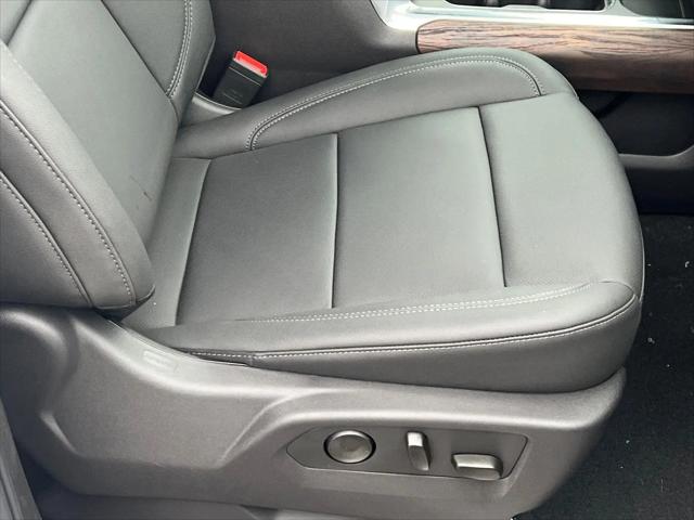 2026 GMC Sierra 1500 Crew Cab, Short Bed, SLT, 4WD