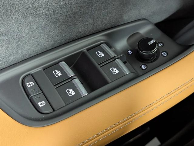 2026 Audi RS Q8 performance quattro tiptronic