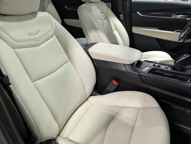 2023 Cadillac XT6 AWD Sport