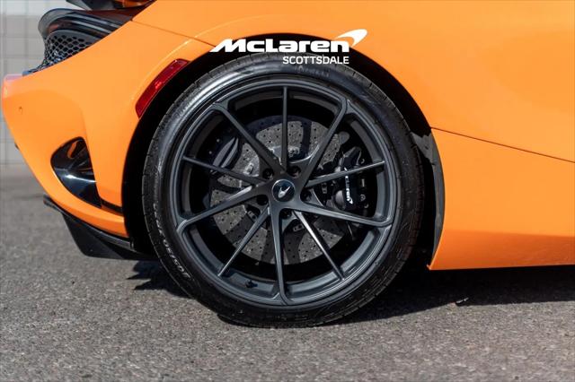 2025 McLaren 750S Spider