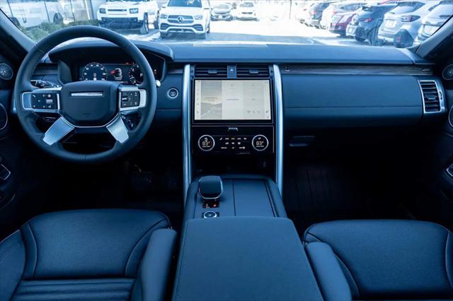2026 Land Rover Discovery S