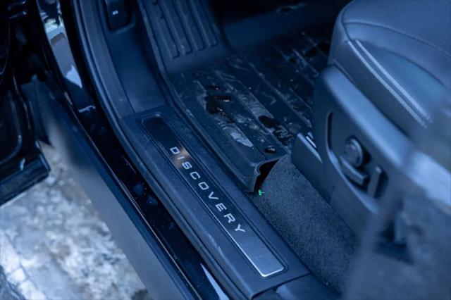 2026 Land Rover Discovery S