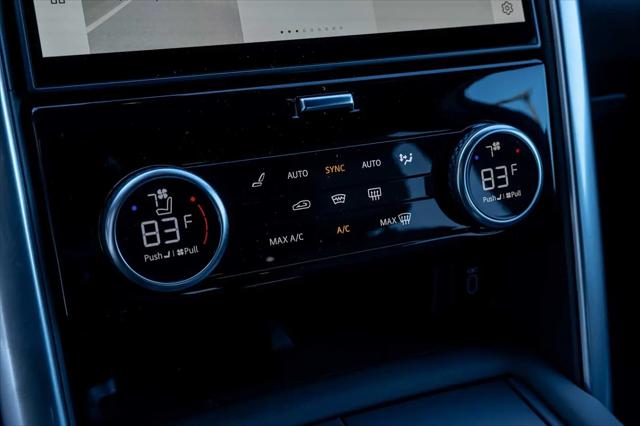 2026 Land Rover Discovery S