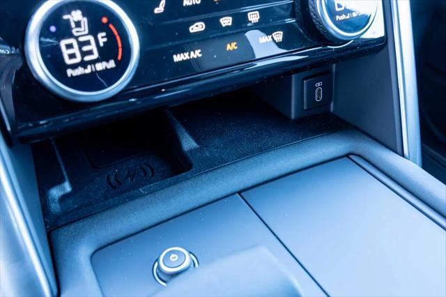 2026 Land Rover Discovery S