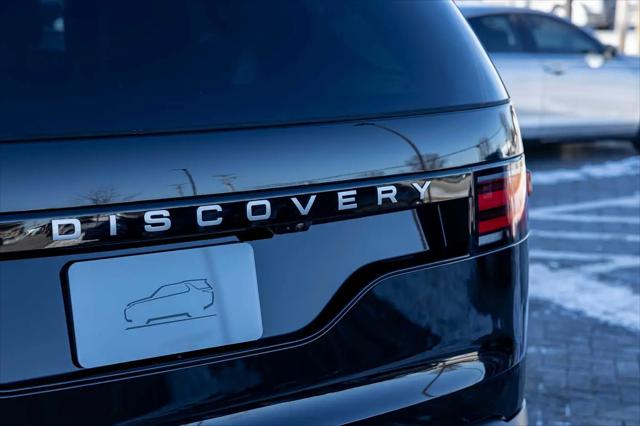 2026 Land Rover Discovery S