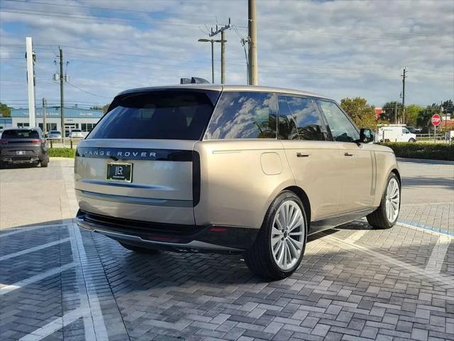 2026 Land Rover Range Rover P530 SE