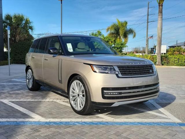 2026 Land Rover Range Rover P530 SE