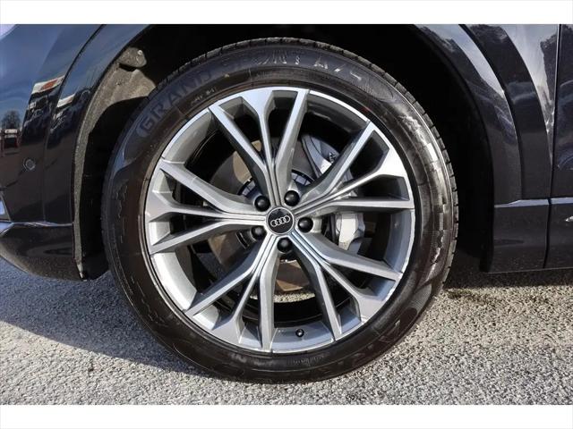 2021 Audi Q8 Premium Plus 55 TFSI quattro Tiptronic