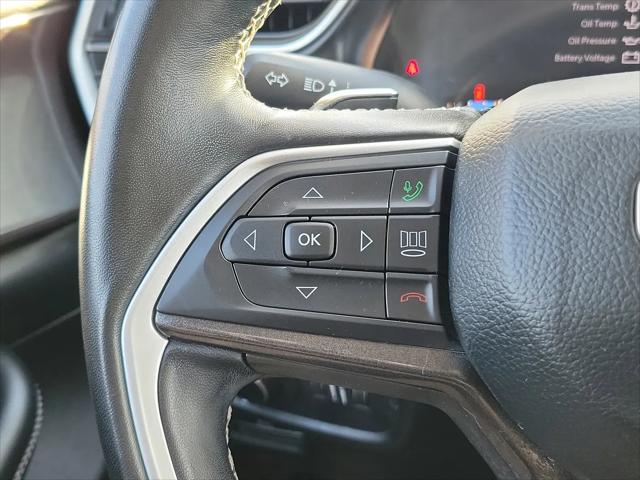 2022 Jeep Grand Cherokee L Laredo 4x4