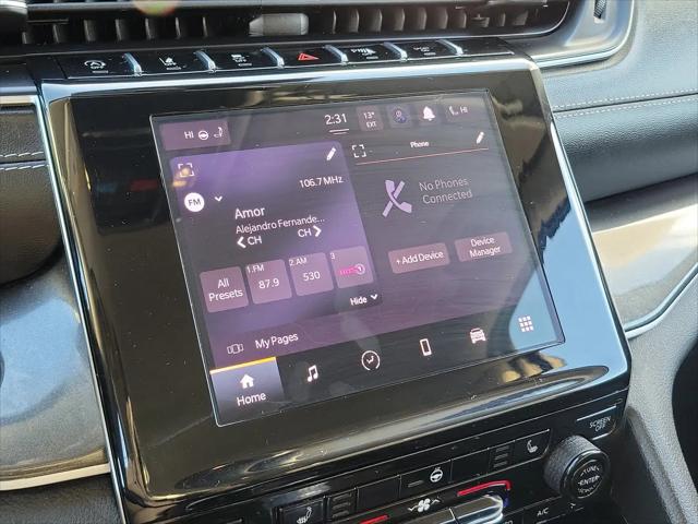 2022 Jeep Grand Cherokee L Laredo 4x4