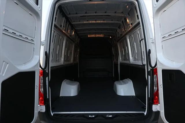 2026 Mercedes-Benz Sprinter 3500XD High Roof 4-Cyl Diesel HO