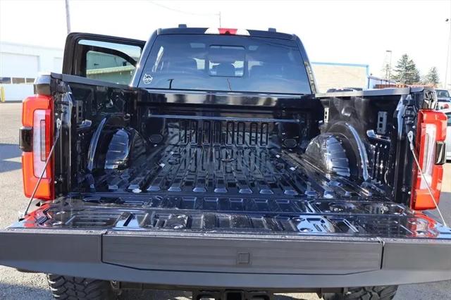 2025 Ford F-350 Platinum