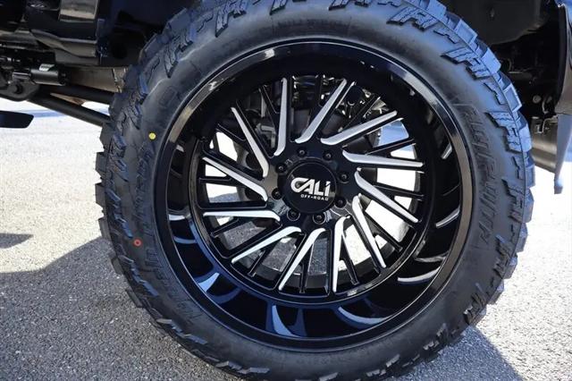 2025 Ford F-350 Platinum
