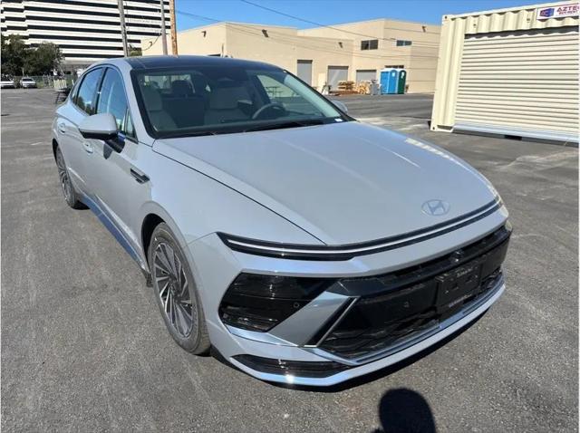 2026 Hyundai Sonata Hybrid Limited
