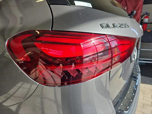 2026 Mercedes-Benz GLA-CLASS 4MATIC