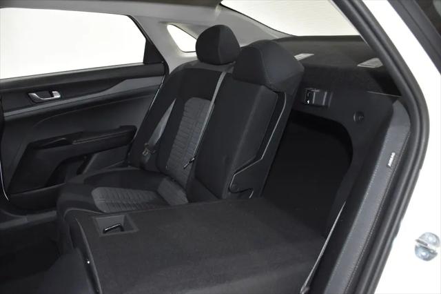 2026 Kia K5 LXS FWD