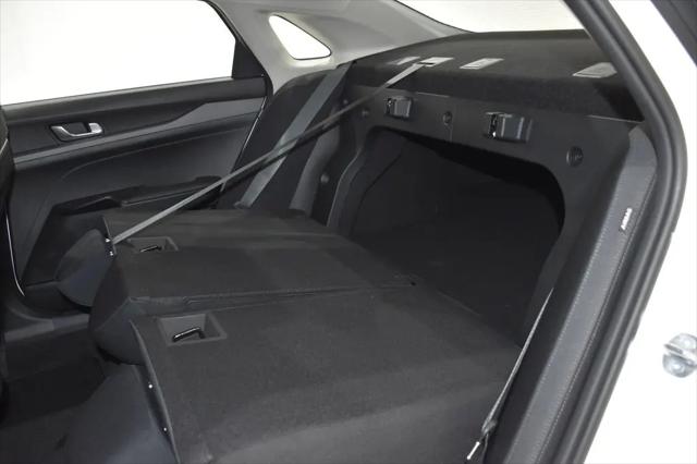 2026 Kia K5 LXS FWD