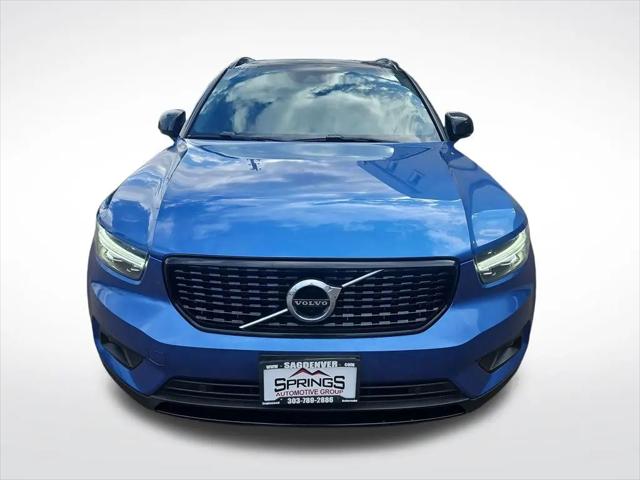 2021 Volvo XC40 T5 R-Design
