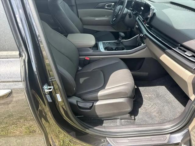 2026 Kia Carnival MPV LXS
