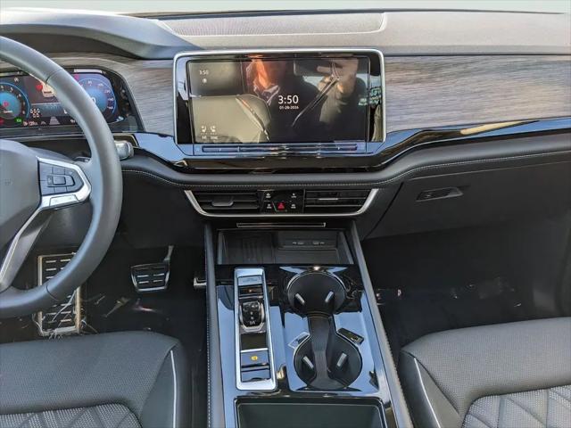 2026 Volkswagen Atlas SEL Premium R-Line