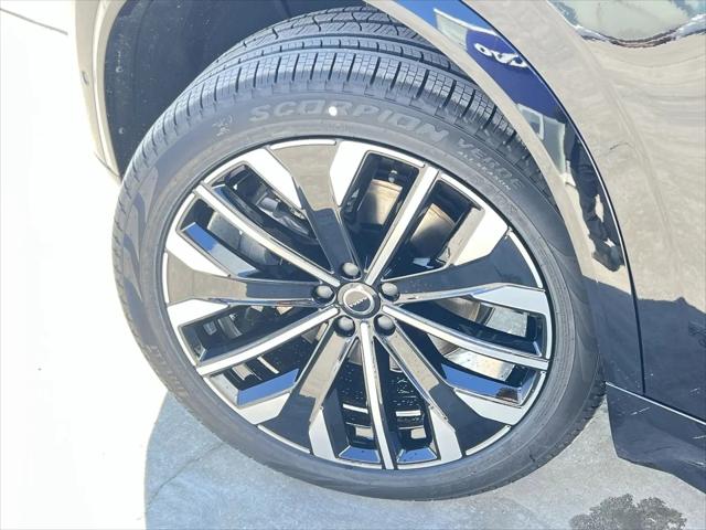 2026 Volvo XC90 Ultra, B6 AWD Gas (mild hybrid), Gasoline, Bright, 7 Seats