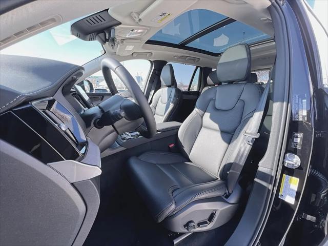 2026 Volvo XC90 Ultra, B6 AWD Gas (mild hybrid), Gasoline, Bright, 7 Seats