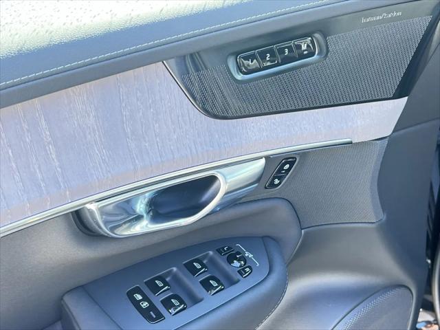 2026 Volvo XC90 Ultra, B6 AWD Gas (mild hybrid), Gasoline, Bright, 7 Seats