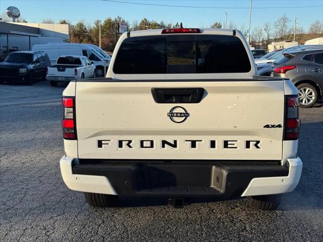 2026 Nissan Frontier Crew Cab SV 4x4