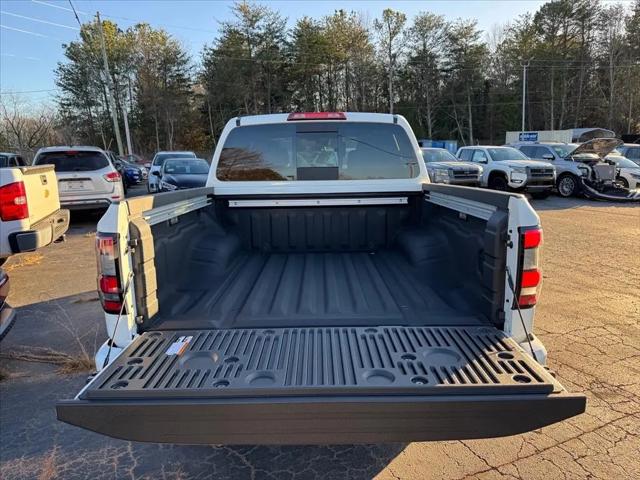 2026 Nissan Frontier Crew Cab SV 4x4