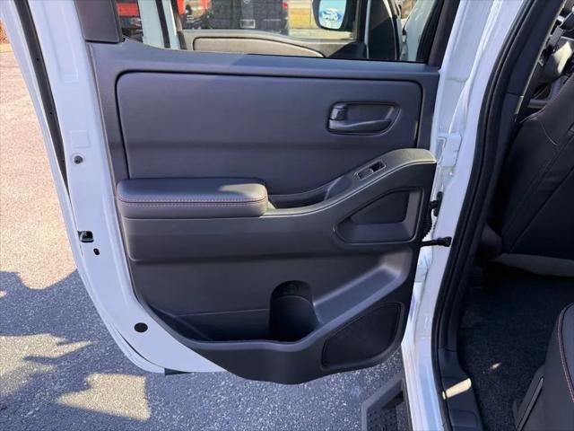 2026 Nissan Frontier Crew Cab PRO-4X 4x4
