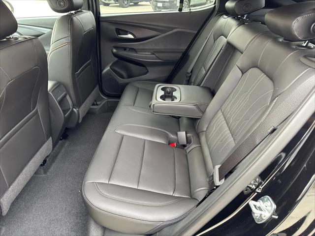 2026 Buick NV Avenir FWD