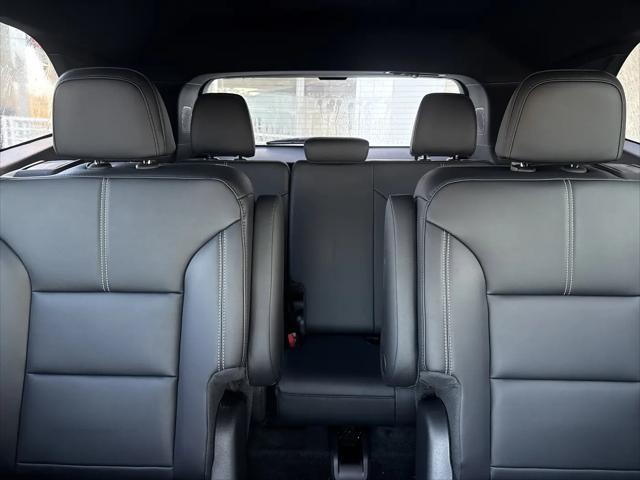 2026 GMC Acadia Elevation AWD