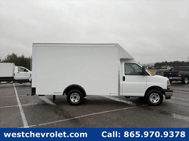 2025 Chevrolet Express Cutaway Work Van
