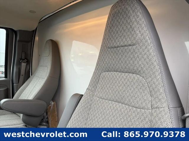 2025 Chevrolet Express Cutaway Work Van