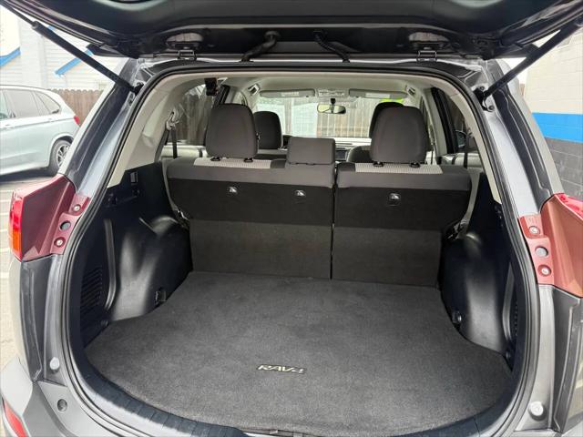 2013 Toyota RAV4 LE