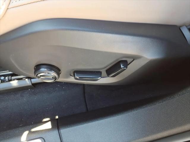 2026 Volvo XC60 B5 Core