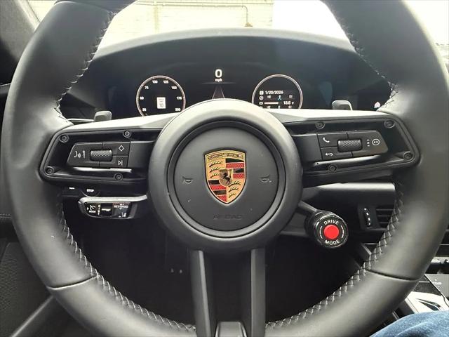 2025 Porsche 911 Carrera 4 GTS