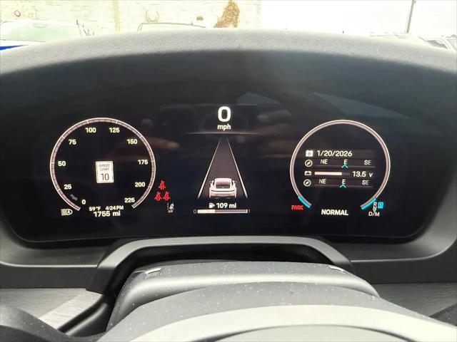 2025 Porsche 911 Carrera 4 GTS