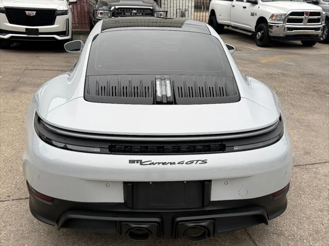 2025 Porsche 911 Carrera 4 GTS